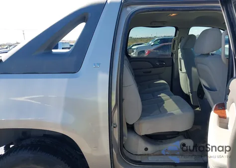 2007 Chevrolet Avalanche 1500 Lt из США, поврежденный, VIN 3GNEC12067G108202